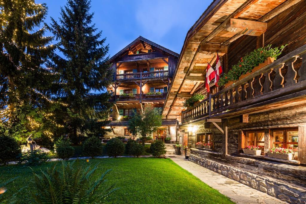 Fer A Cheval Hotel Megeve Exterior photo